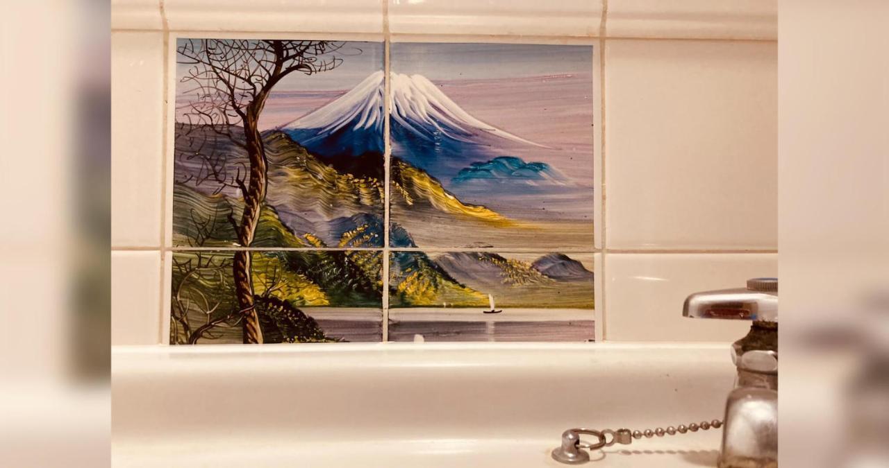 ペンションやいま日和 Hotel Ishigaki  Eksteriør billede