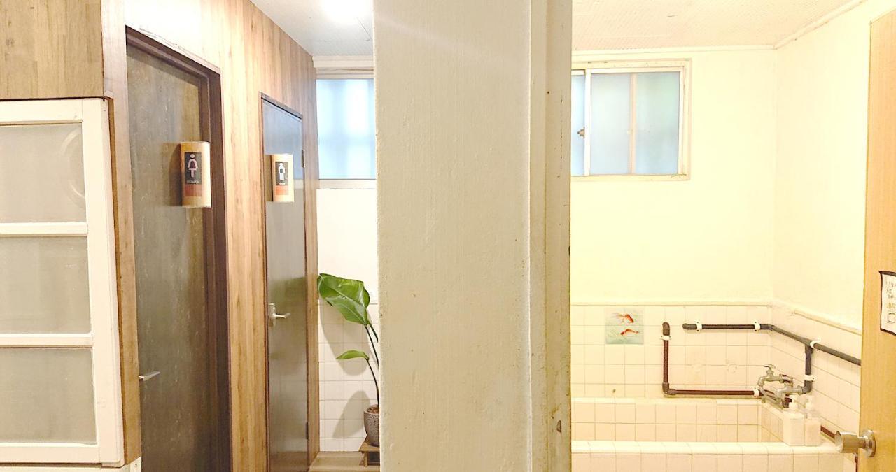 ペンションやいま日和 Hotel Ishigaki  Eksteriør billede